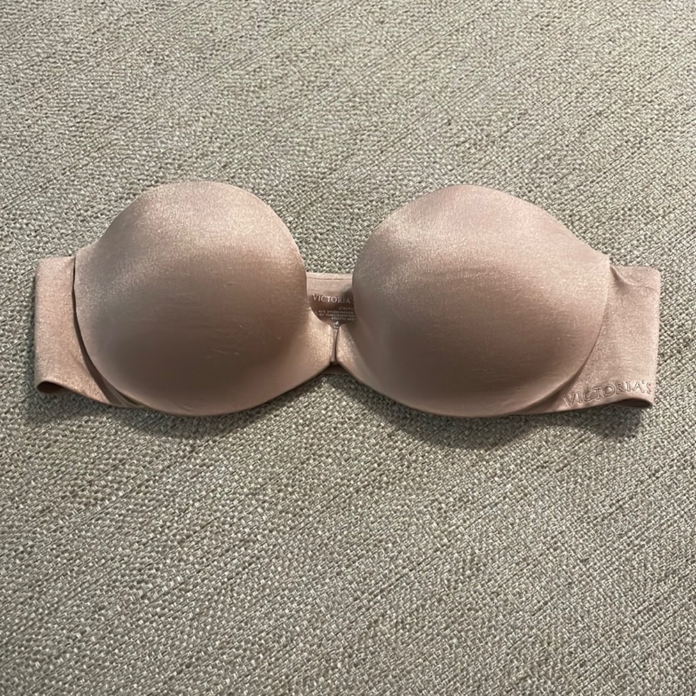 Victoria’s Secret Strapless Bra Nude size 34A